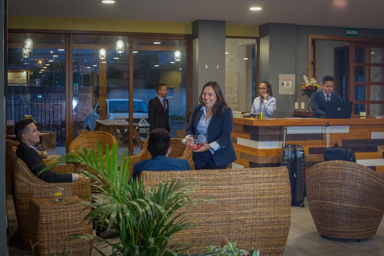 Ilalo Garden Hotel & Restaurant كويتو المظهر الخارجي الصورة