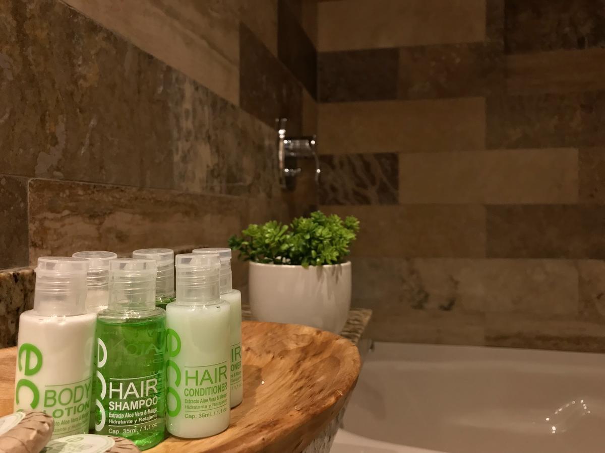 Ilalo Garden Hotel & Restaurant كويتو المظهر الخارجي الصورة