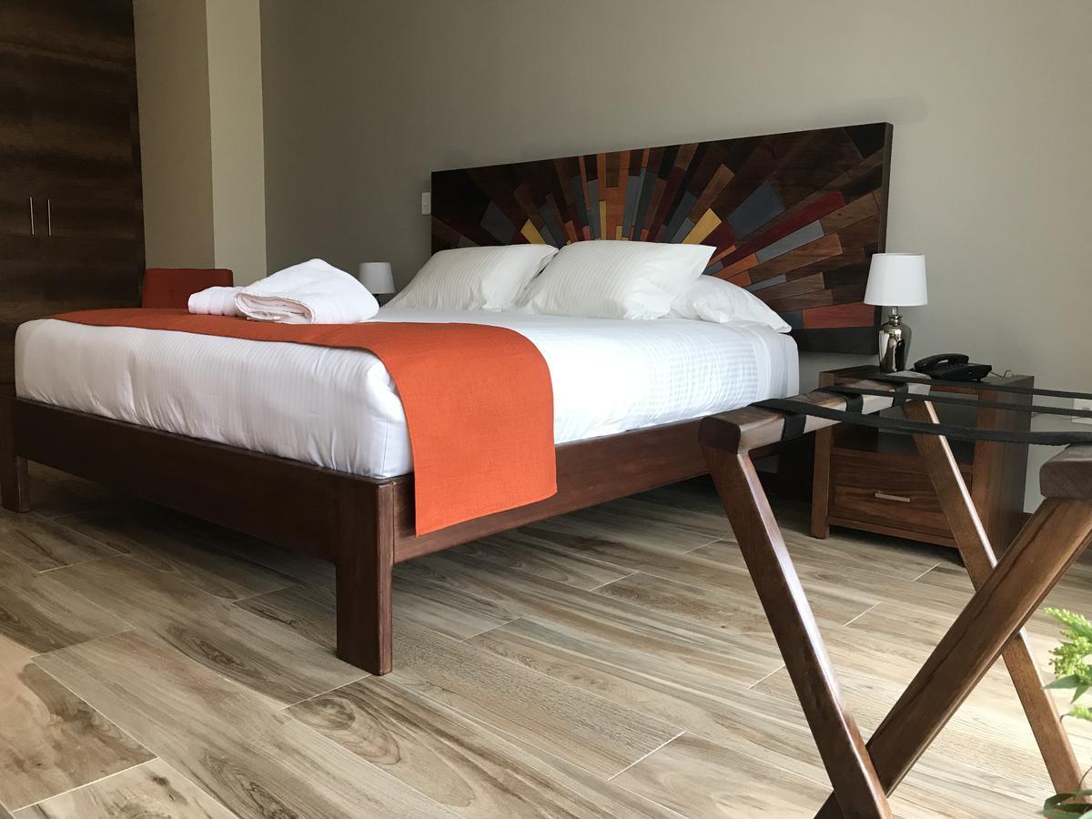 Ilalo Garden Hotel & Restaurant كويتو المظهر الخارجي الصورة