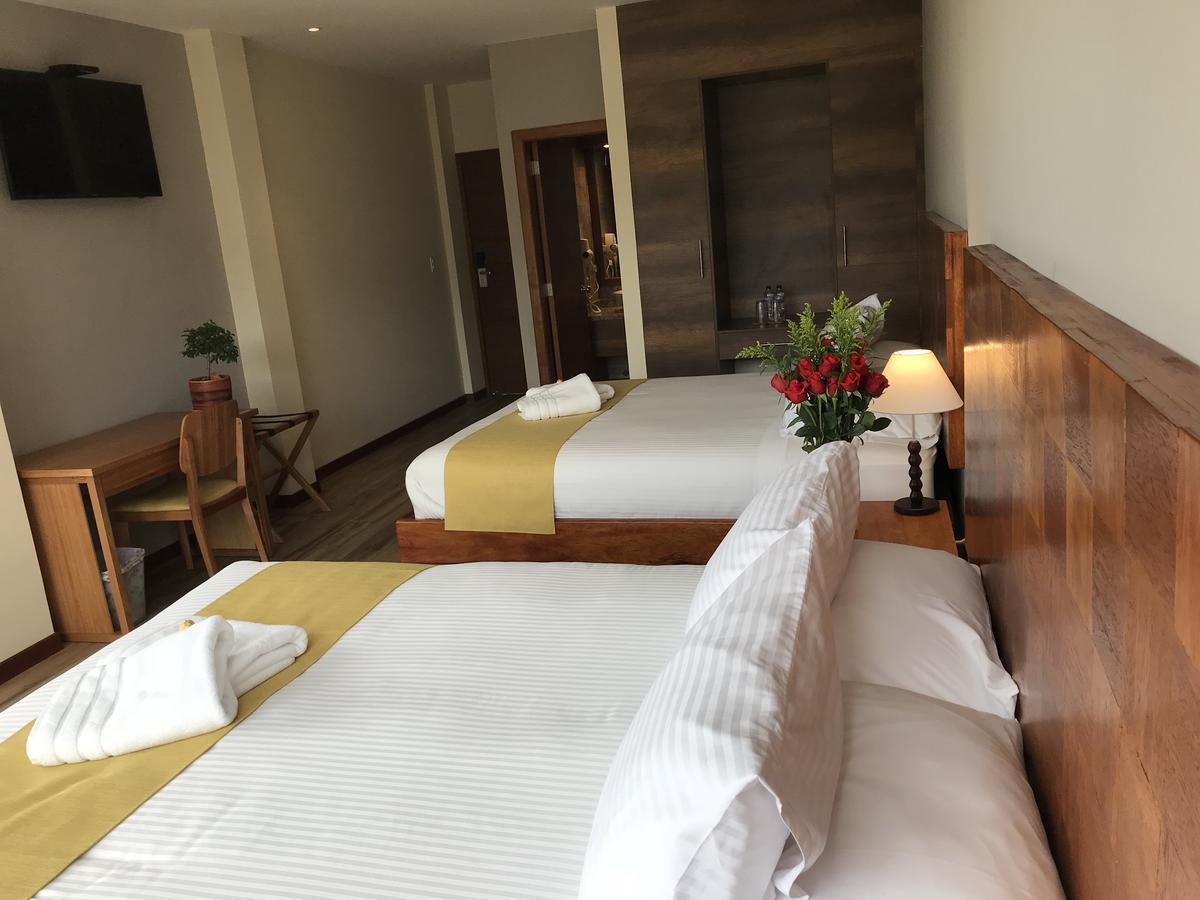 Ilalo Garden Hotel & Restaurant كويتو المظهر الخارجي الصورة